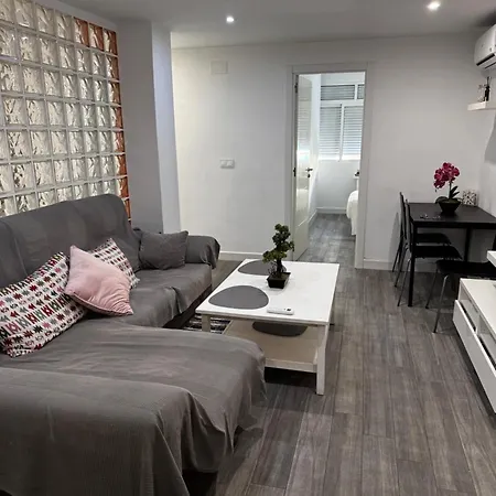 Nueva House * Малага